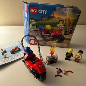 LEGO city fire rescue motorcycle